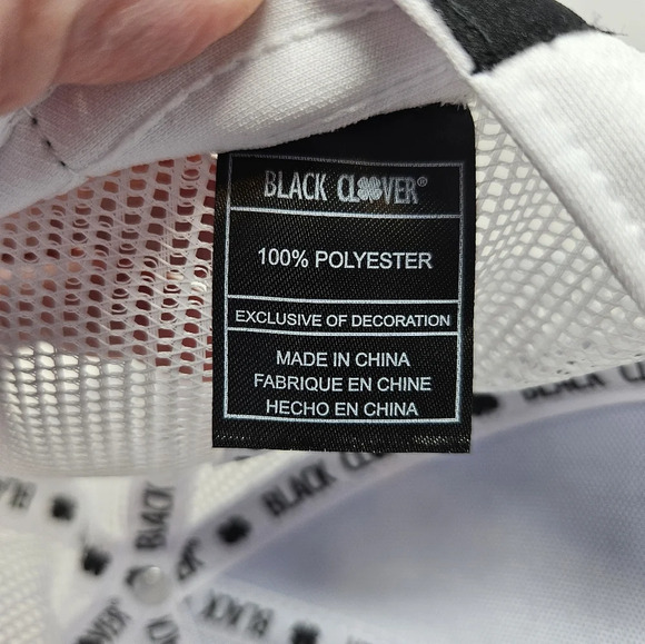 Black Clover Mens Snap Back Baseball Cap Hat Blue-White Mesh Adj. Live Lucky - Picture 7 of 9